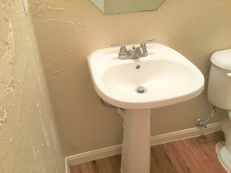 13030 Maile Park Dr — Photo 10