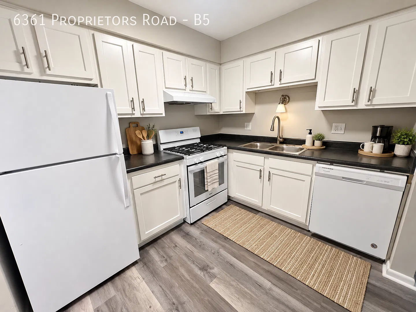 Worthington Village 3 Bedroom 2 Bath Apartment — Photo 3