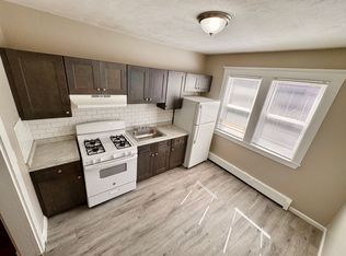 196 Washington St APT 8, Lynn, MA 01902
