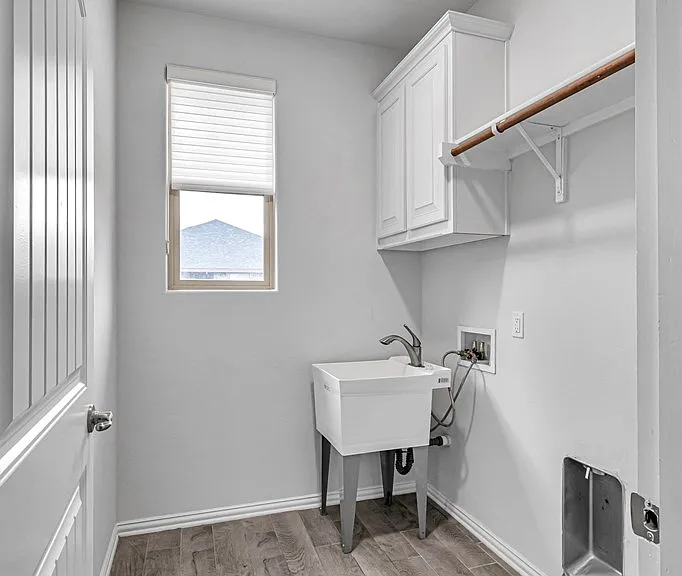 6807 Hall Of Fame Blvd — Photo 18