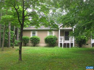 6 Powhatan Rd, Palmyra, VA 22963