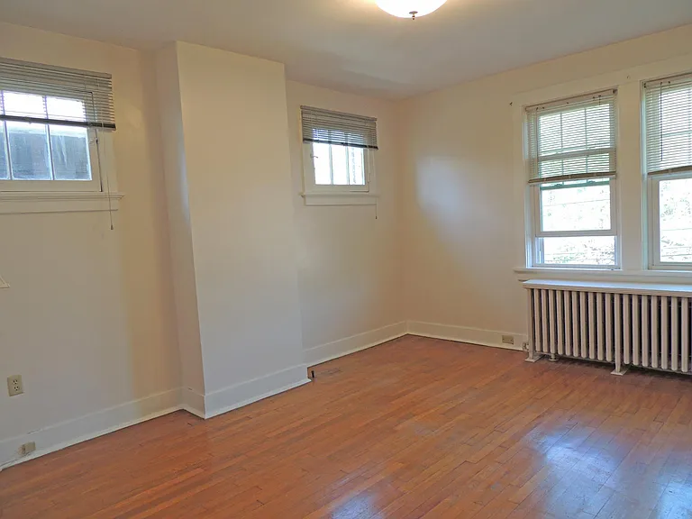 4228 Saline St — Photo 15