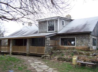 630 Coomer Rd, Edmonton, KY 42129