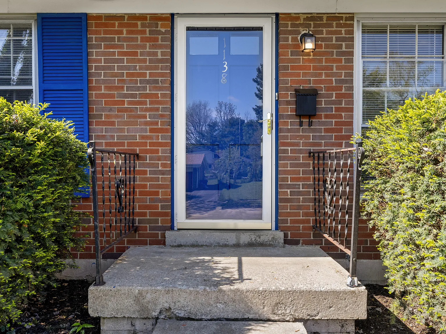 1138 Gainesway Drive - 1 — Photo 3