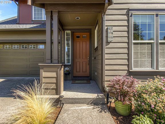 3rd image of 648 NE 73rd Ave