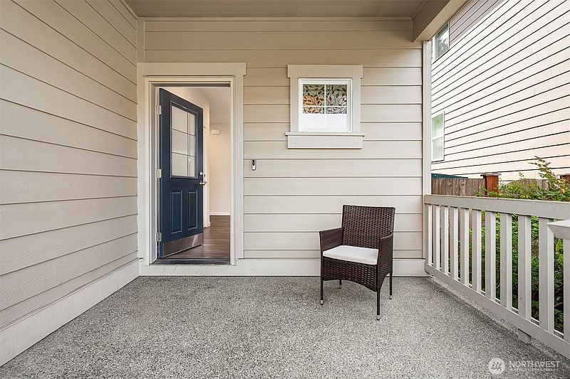 3rd image of 22803 SE 262nd Court