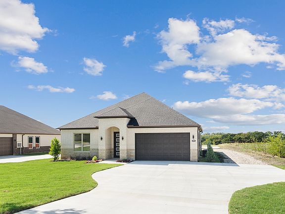 2nd image of 2219 Webb Smith Rd