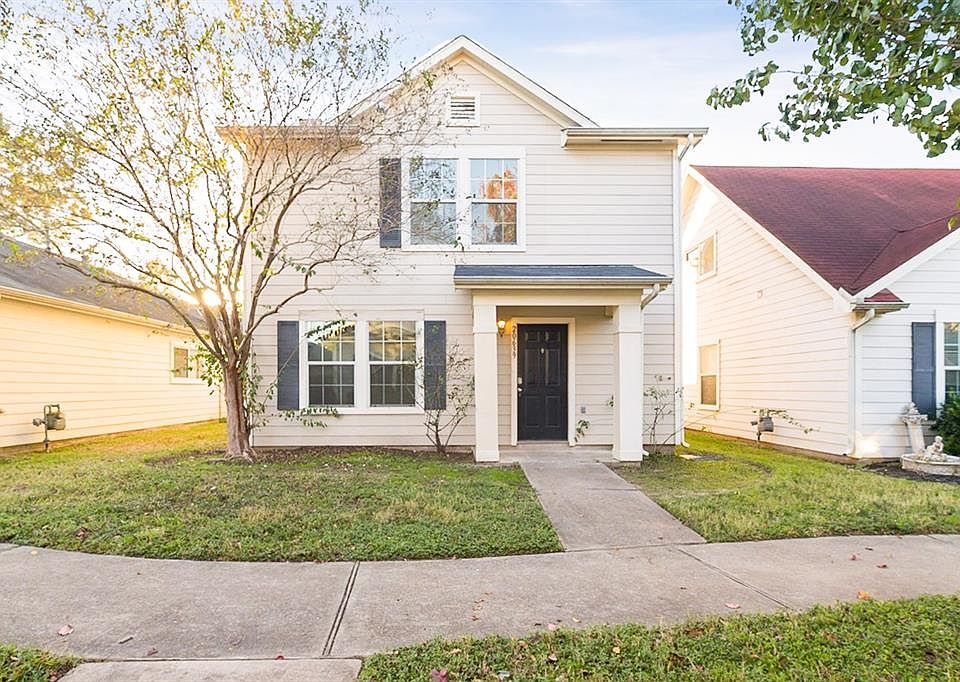 1st image of 20639 Patriot Park Ln