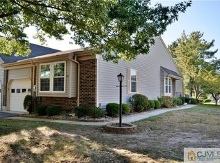 7A Berkshire Dr, Monroe Township, NJ 08831