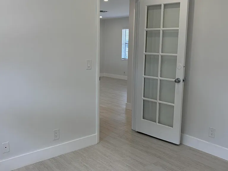 2812 Duke Ln — Photo 20