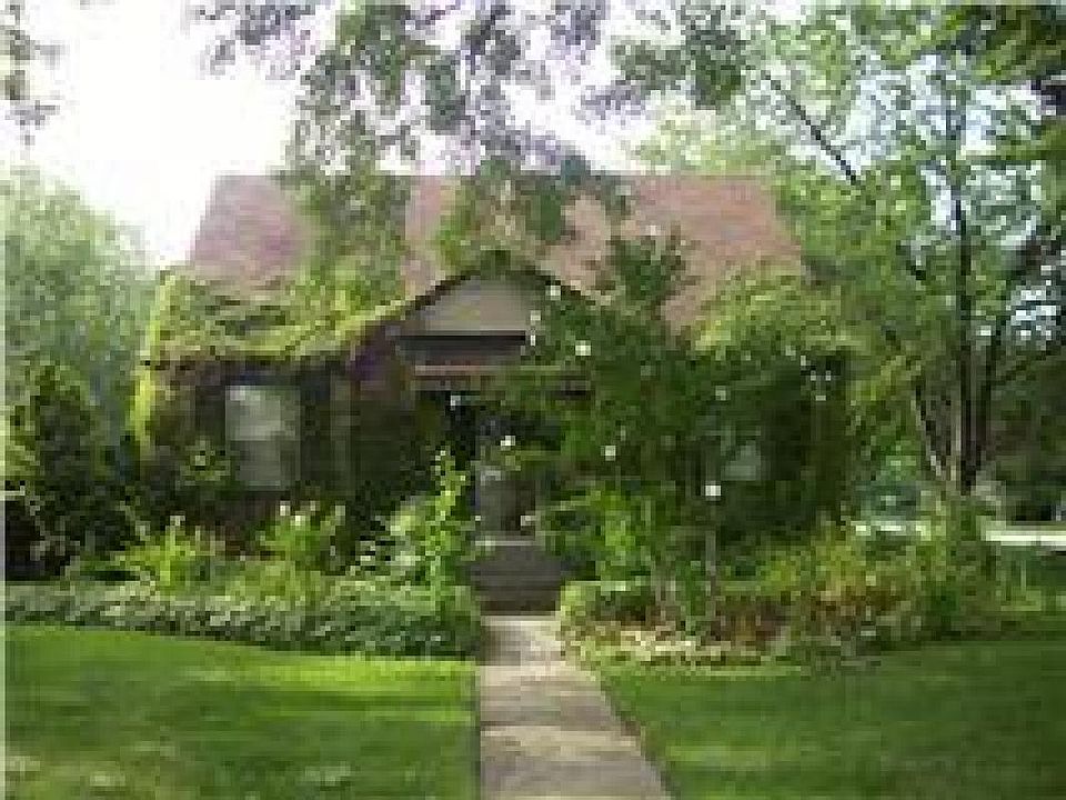 1st image of 2429 Elder Ln