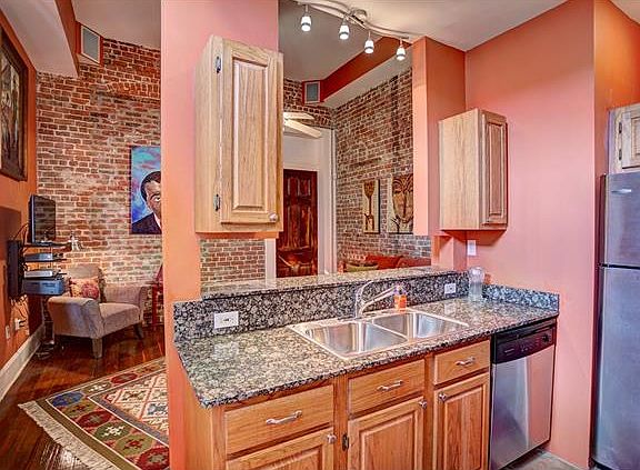 5th image of 1329 Saint Andrew St APT 8