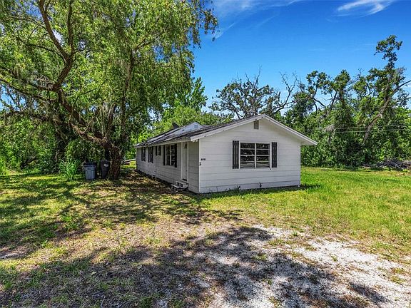 3rd image of 8010 BROWER DRIVE