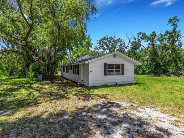 8010 Brower Dr, Bradenton, FL 34211