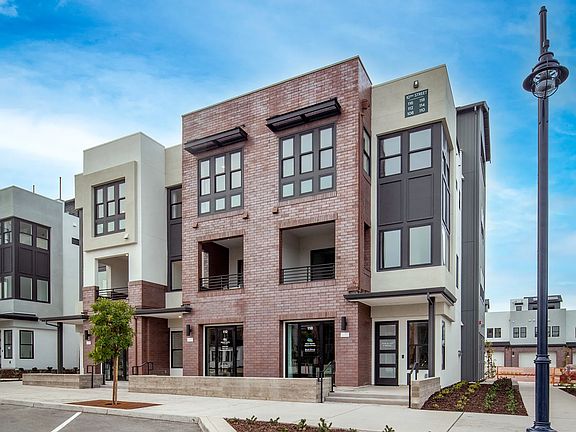 Rooftops Live Work Building Plan 3 Middle Unit