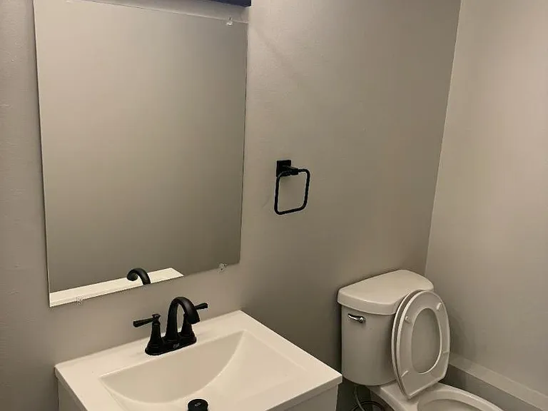 Unit Photo