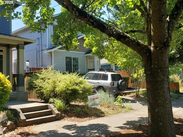 5038 N Vanderbilt St, Portland, OR 97203