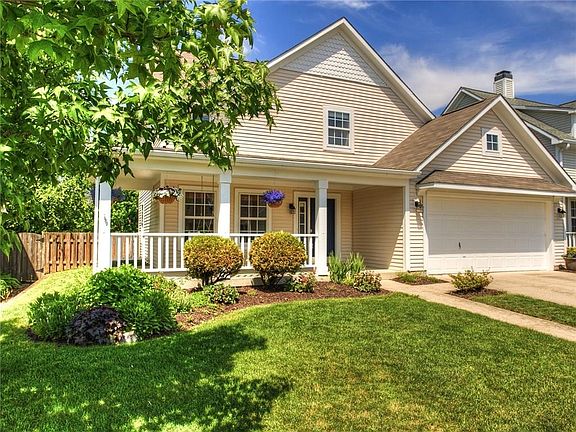 3rd image of 6302 Twin Creeks Dr