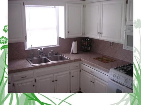 3rd image of 632 SW 51st #632