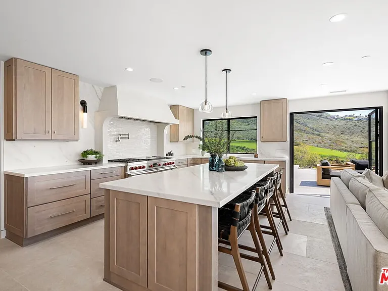 6326 Trancas Canyon Rd — Photo 21