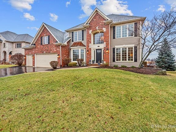 2nd image of 2941 Braemore Dr