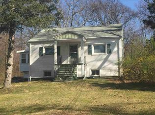 28 Mac Farlane Rd, Wappingers Falls, NY 12590