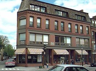 235 Washington St #3, Brookline, MA 02445