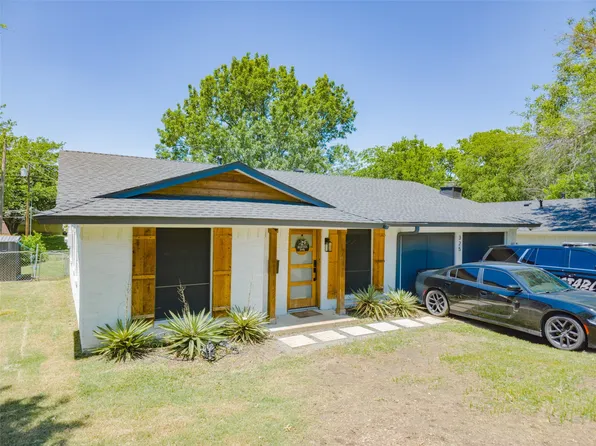 325 Clary Dr, Mesquite, TX 75149