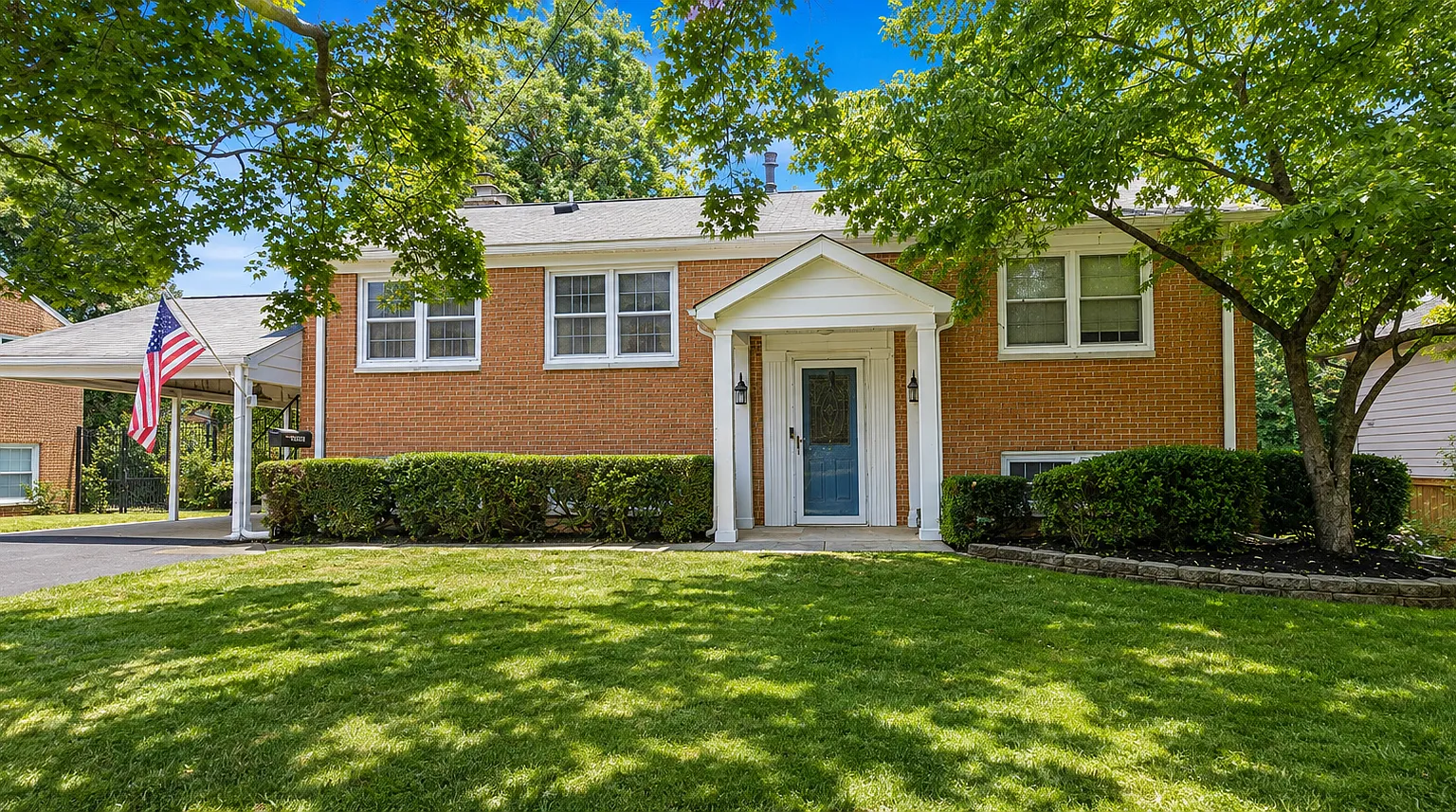 5 bed, 1554 sqft, $4,900 — Photo 1
