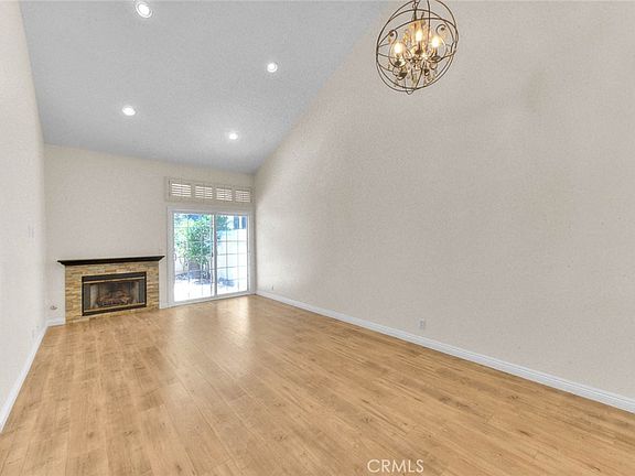 2nd image of 2929 Crape Myrtle Cir