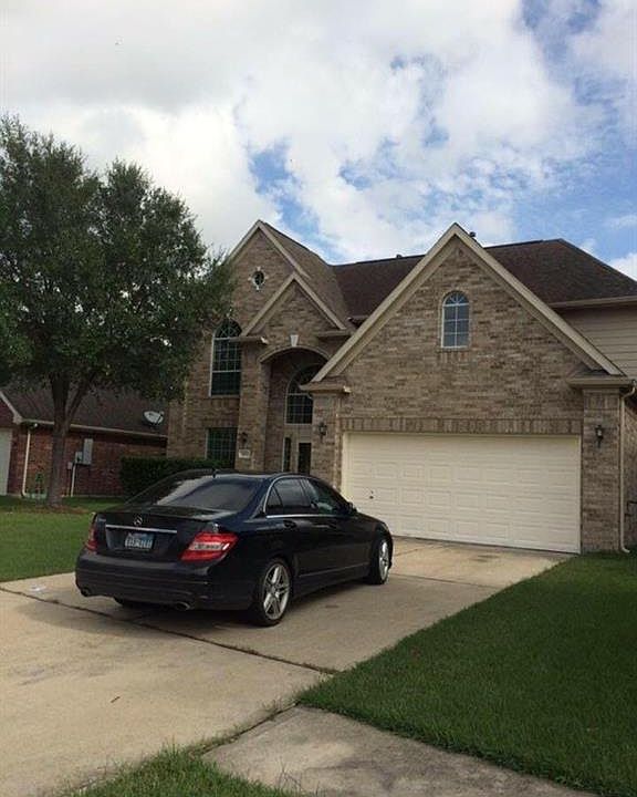 1st image of 5215 Summer Oak Dr