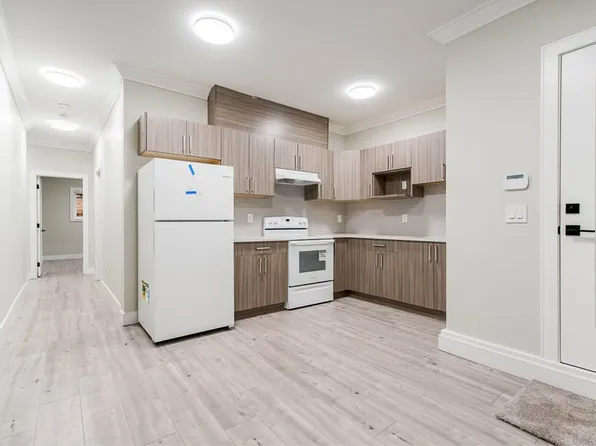 (undisclosed Address), Surrey, BC V3Z 1A2