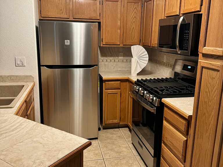 5415 W Harmon Ave #2055 — Photo 4