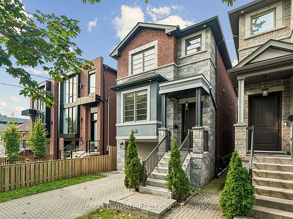 3rd image of 218 Delta St