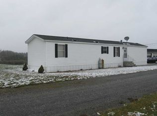 182 Corry Rd, Enon Valley, PA 16120