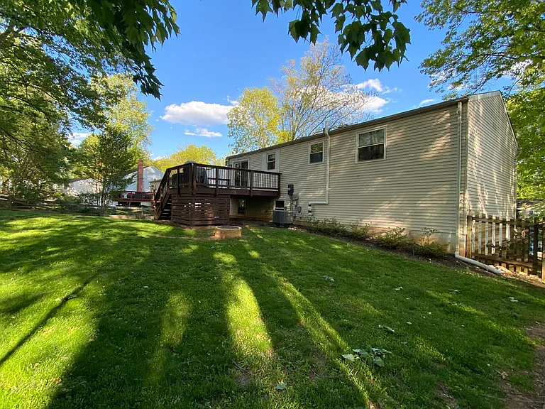 5650 Mount Burnside Way — Photo 23