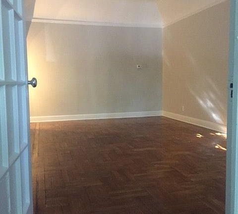 5th image of 4429 Bedford Ave
