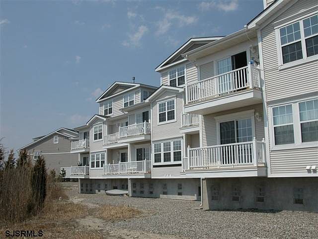 2nd image of 49 Bayside Dr