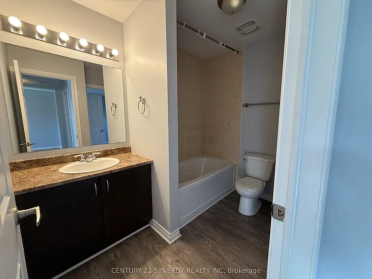 921 Messor Cres — Photo 19