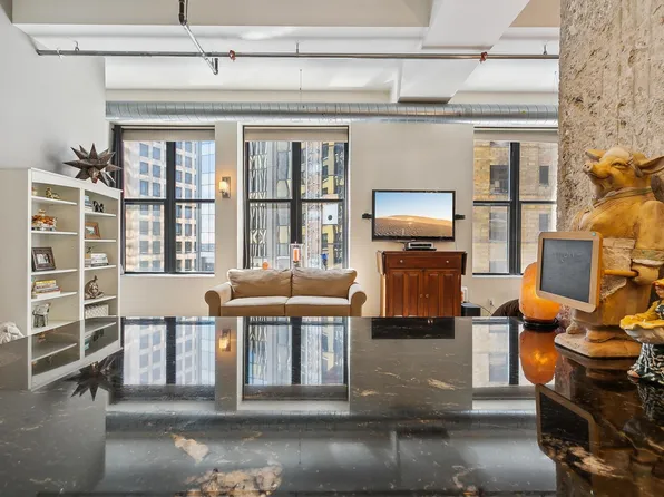 350 Saint Peter St Unit 506, Saint Paul, MN 55102