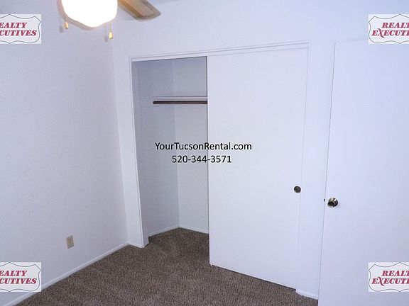 4th image of 1717 W Wood Bridge Ct
