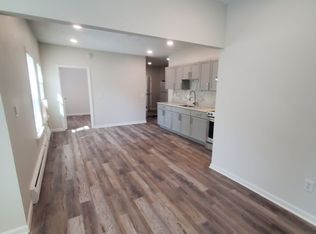 20 Winslow St APT 2, Worcester, MA 01609