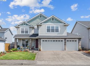 737 June Dr, Molalla, OR 97038