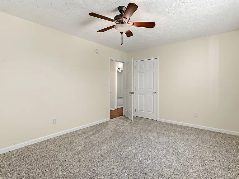 1690 River Bend Rd — Photo 31