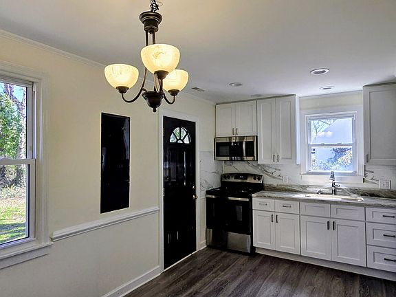 2nd image of 223 Brandon Rd