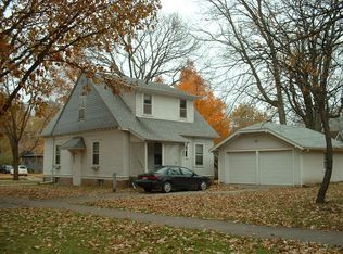 411 W Springfield Ave, Champaign, IL 61820