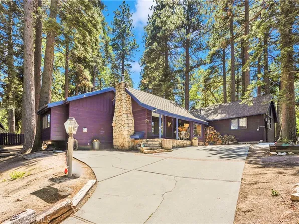 31701 Christmas Tree Ln, Running Springs, CA 92382