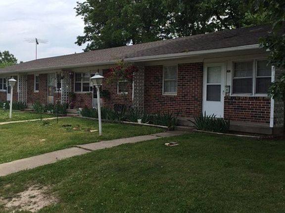 2nd image of 420-426 W South St #0