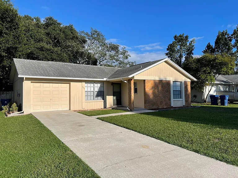 3134 Vanceboro St — Photo 1