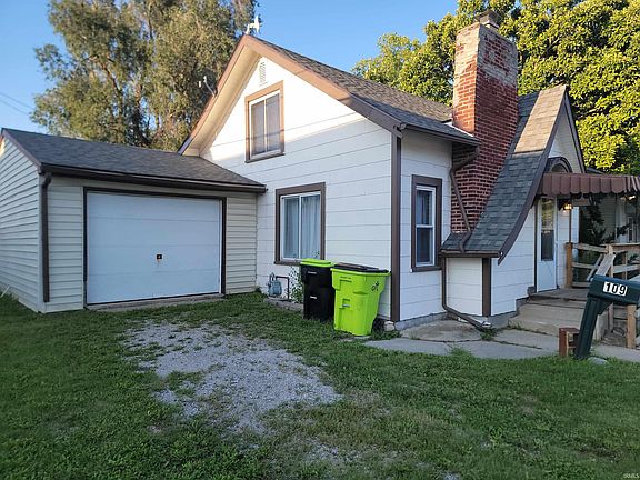 5th image of 109 E Oak St
